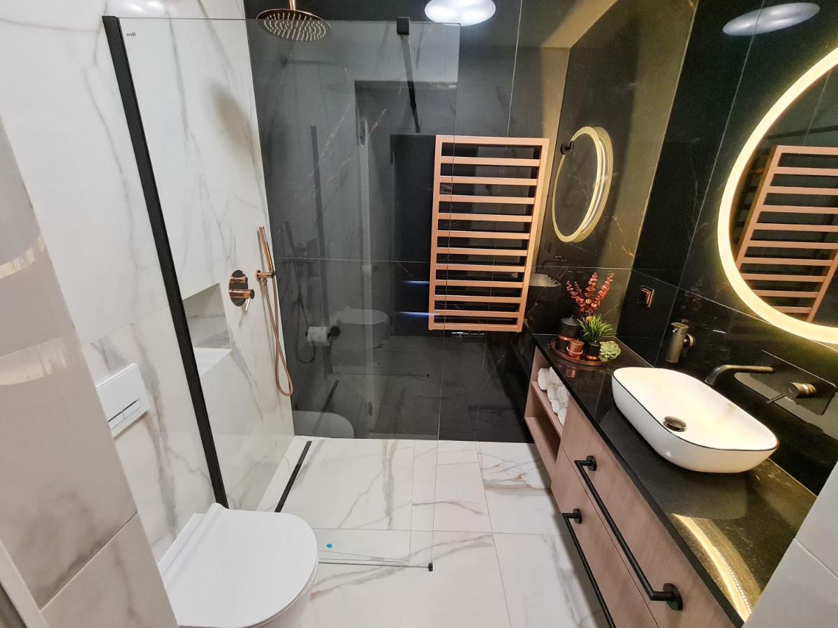 Apartamenty Hallera 4 Jarocin Eksteriør bilde