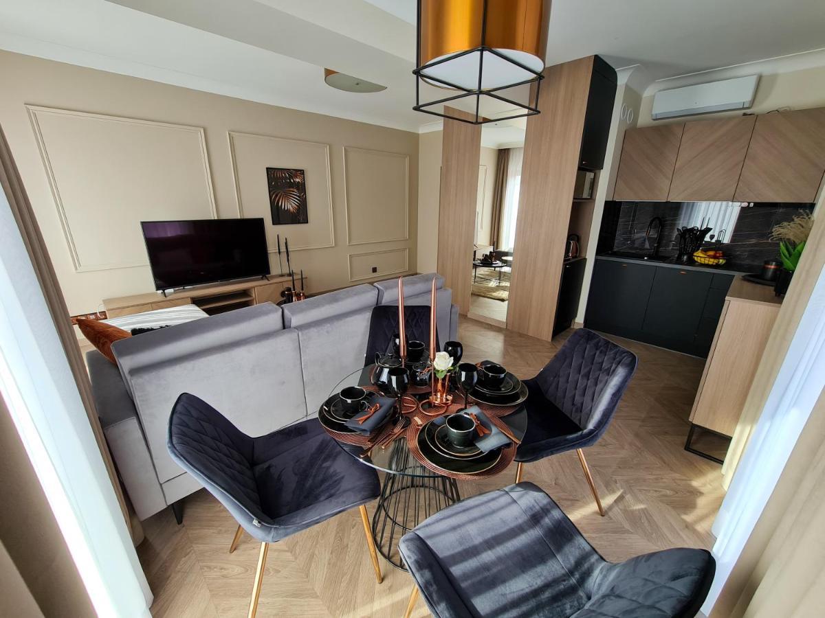 Apartamenty Hallera 4 Jarocin Eksteriør bilde