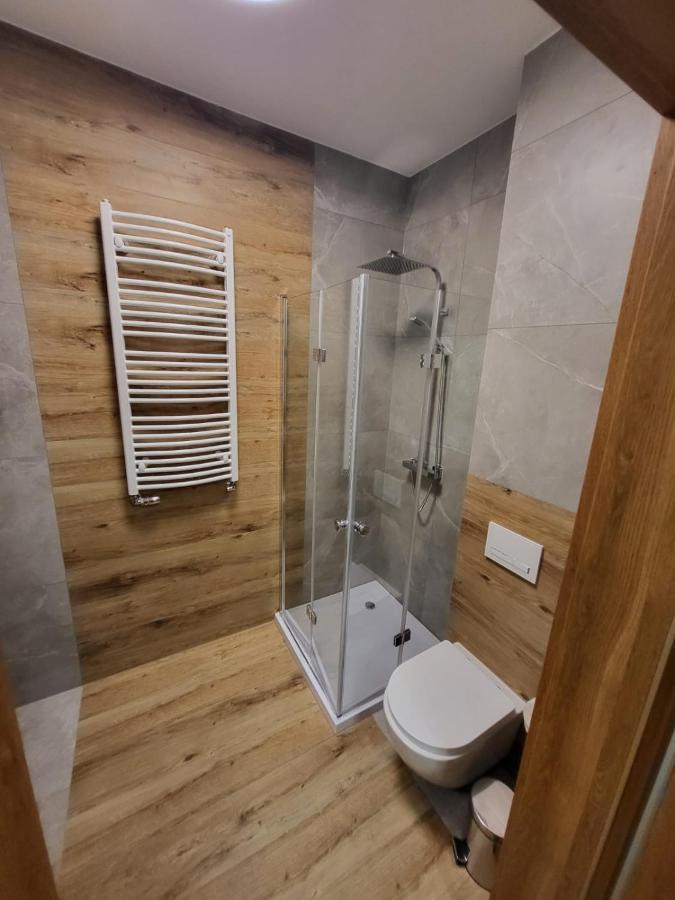 Apartamenty Hallera 4 Jarocin Eksteriør bilde